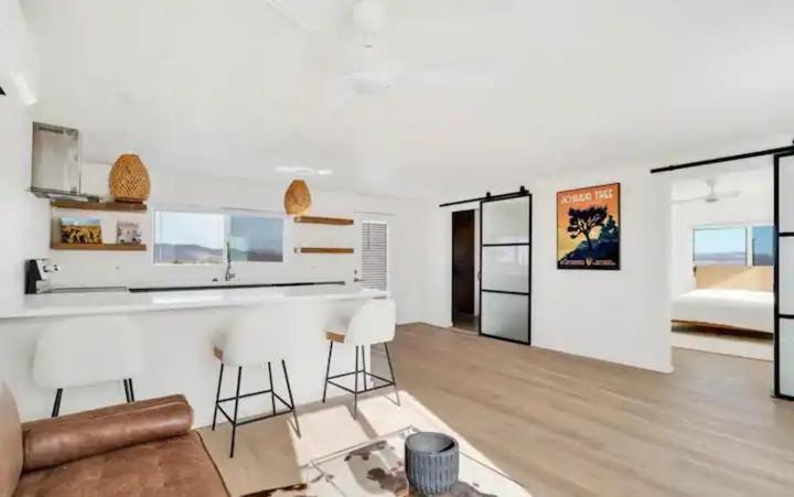 טוונטיניין פאלמס Serene Modern Home Backdoor With Great Wifi, Games, Movies, Patio Seating And Bbq Easy Access To North Joshua Tree National Park In 10 Minutes מראה חיצוני תמונה