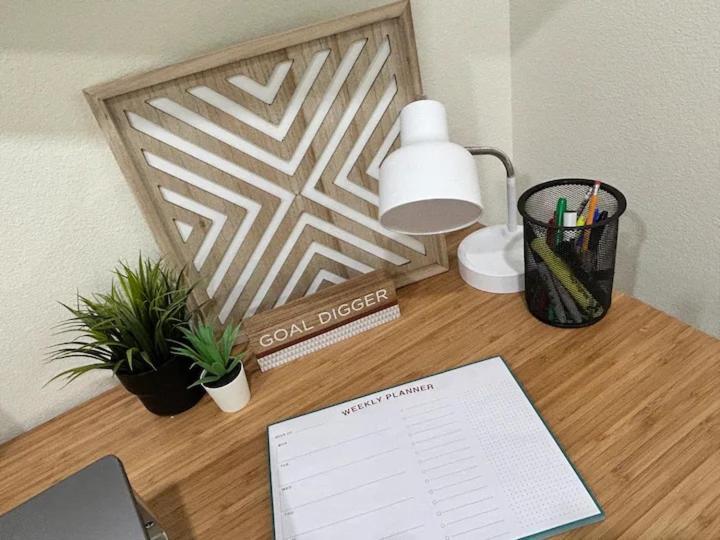 טוונטיניין פאלמס Serene Modern Home Backdoor With Great Wifi, Games, Movies, Patio Seating And Bbq Easy Access To North Joshua Tree National Park In 10 Minutes מראה חיצוני תמונה