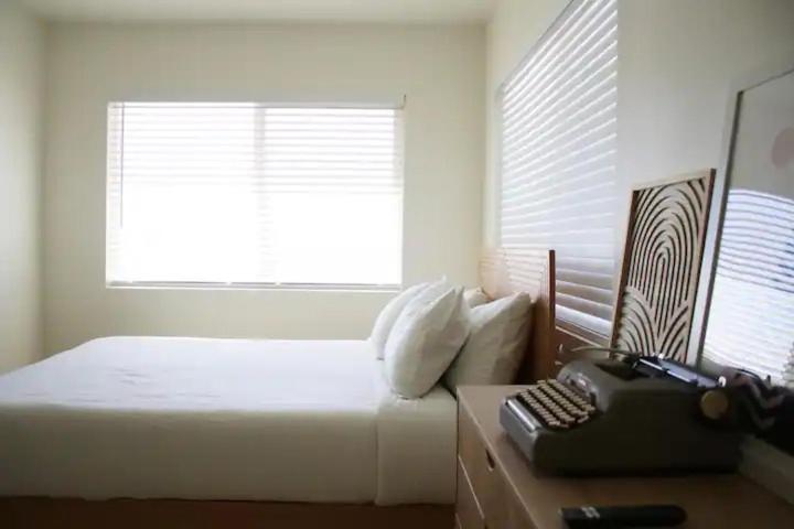 טוונטיניין פאלמס Serene Modern Home Backdoor With Great Wifi, Games, Movies, Patio Seating And Bbq Easy Access To North Joshua Tree National Park In 10 Minutes מראה חיצוני תמונה