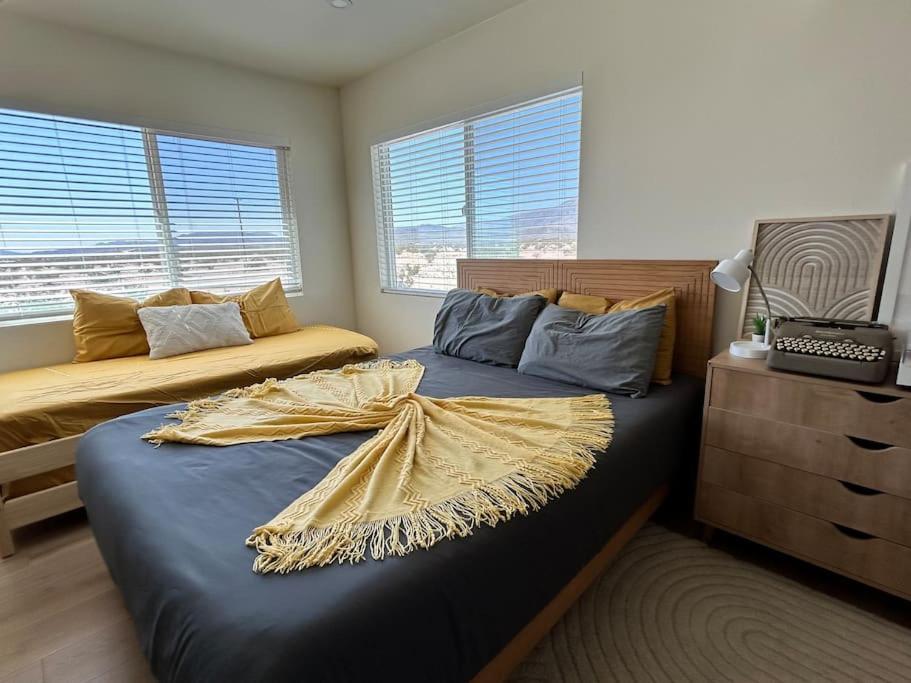 טוונטיניין פאלמס Serene Modern Home Backdoor With Great Wifi, Games, Movies, Patio Seating And Bbq Easy Access To North Joshua Tree National Park In 10 Minutes מראה חיצוני תמונה