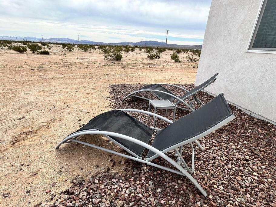 טוונטיניין פאלמס Serene Modern Home Backdoor With Great Wifi, Games, Movies, Patio Seating And Bbq Easy Access To North Joshua Tree National Park In 10 Minutes מראה חיצוני תמונה