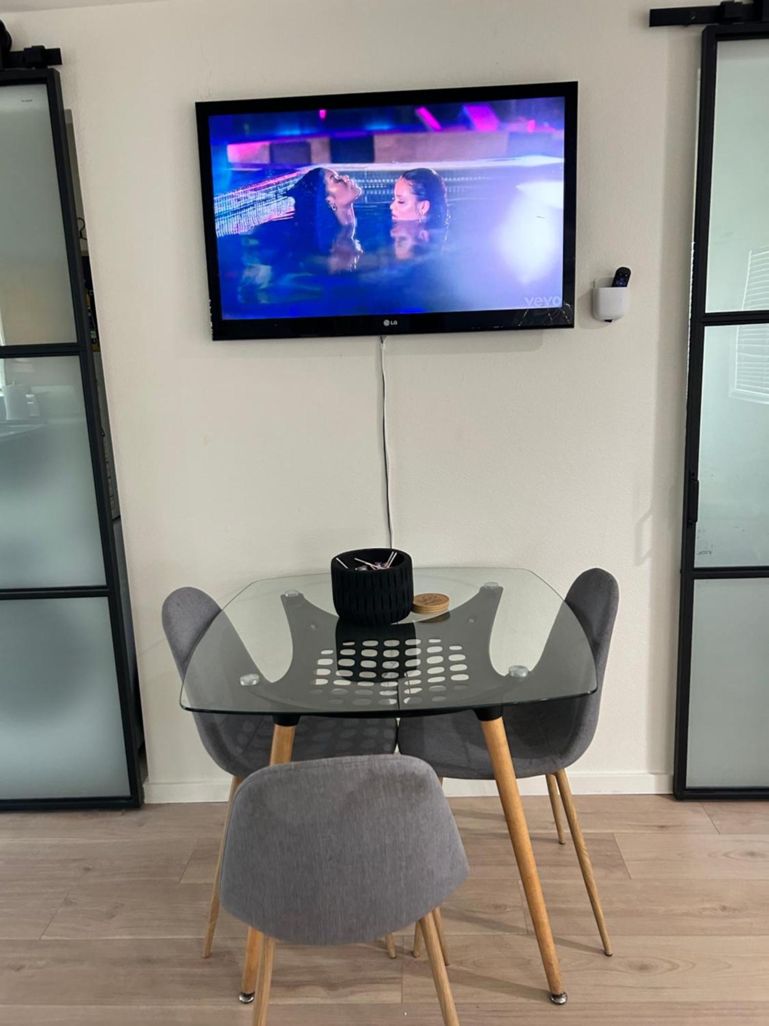טוונטיניין פאלמס Serene Modern Home Backdoor With Great Wifi, Games, Movies, Patio Seating And Bbq Easy Access To North Joshua Tree National Park In 10 Minutes מראה חיצוני תמונה